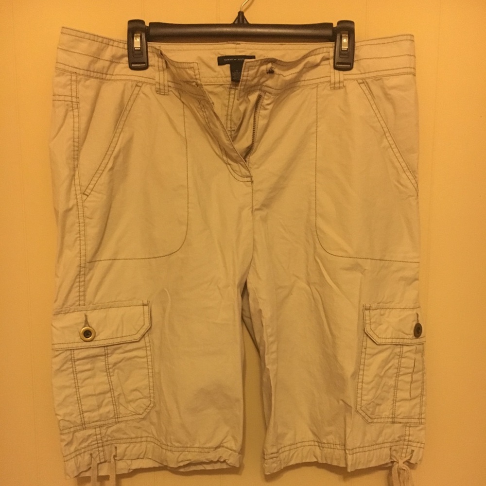Women’s Capri Pants